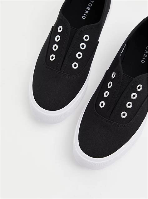 black no lace sneakers women.